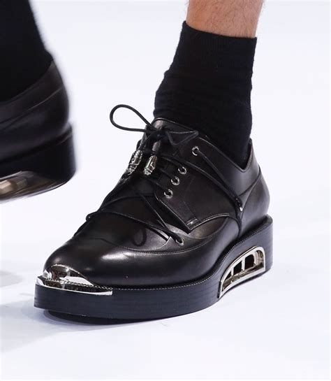 dior homme metal toe derby|Dior Homme Round.